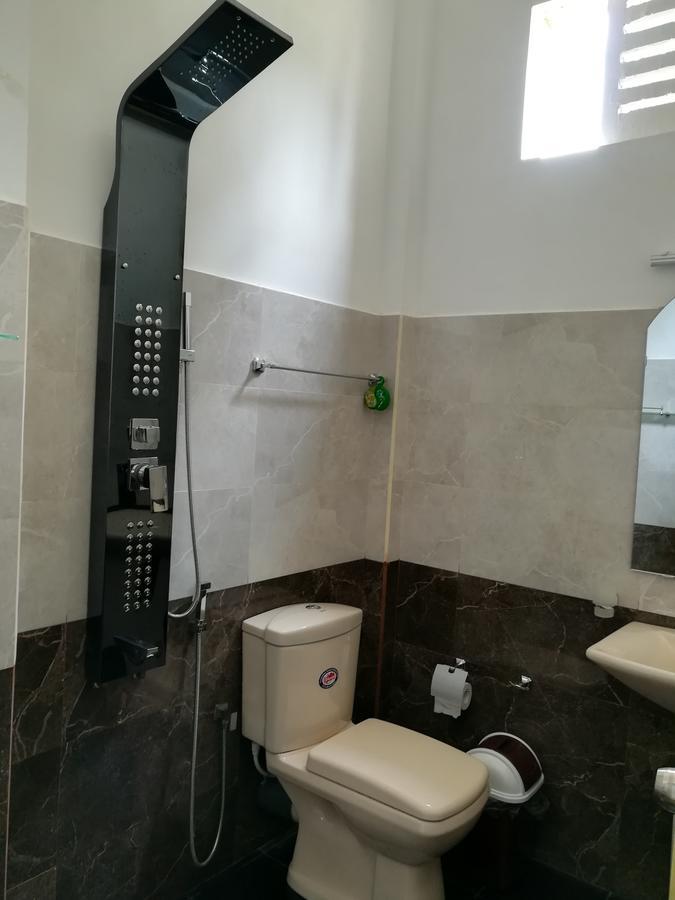 Sea Breeze Otel Bentota Dış mekan fotoğraf