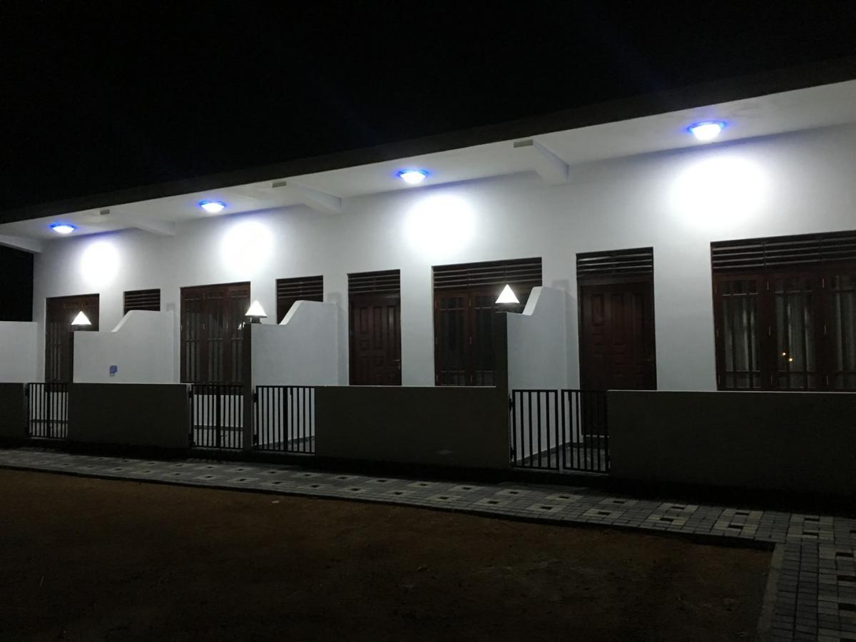 Sea Breeze Otel Bentota Dış mekan fotoğraf