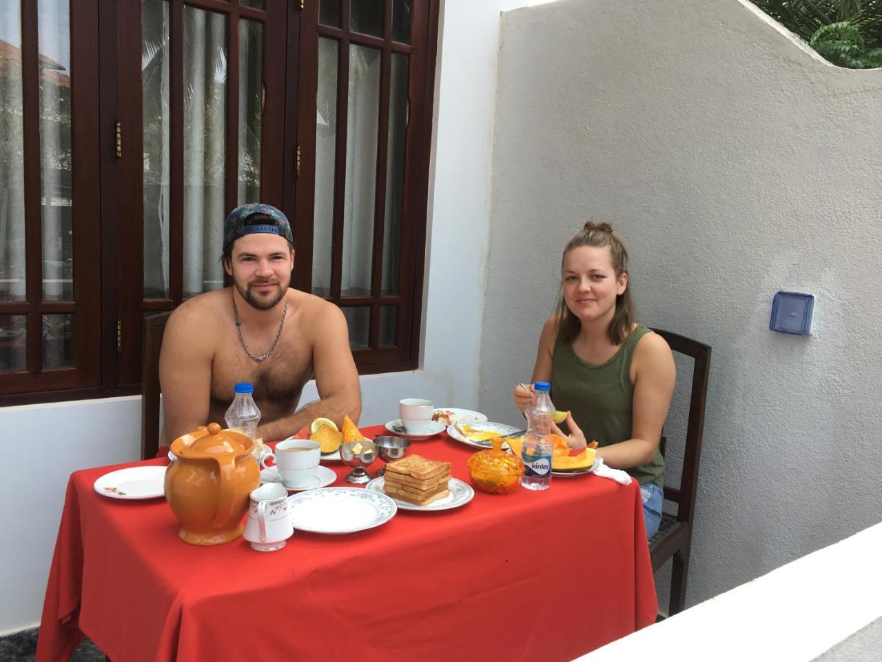 Sea Breeze Otel Bentota Dış mekan fotoğraf